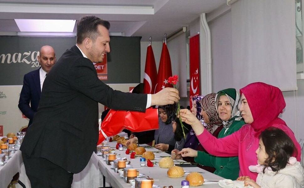 ŞEHİTLERİMİZİ VE GAZİLERİMİZİ UNUTMAYACAĞIZ