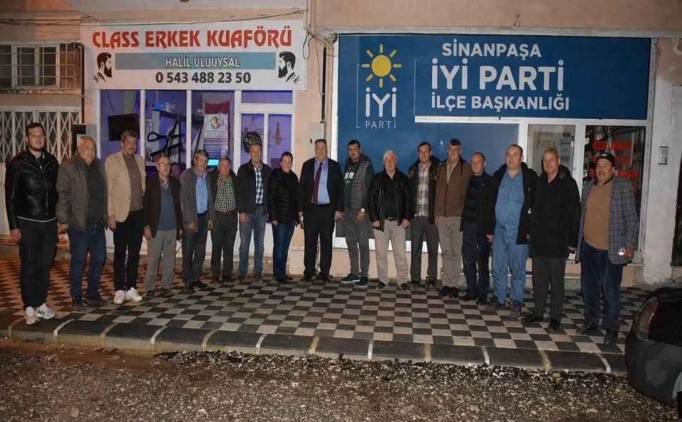 İYİ Parti, Sinanpaşa'da gümbür gümbür geliyor!..
