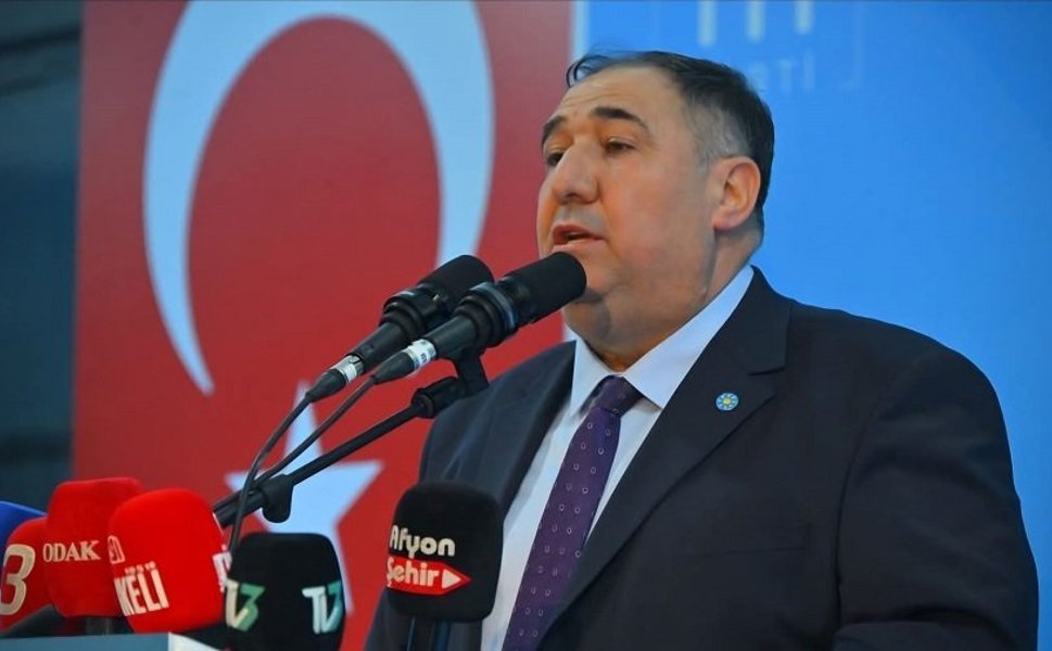 Bugün müzesini yapanlar, yarın heykelini diker