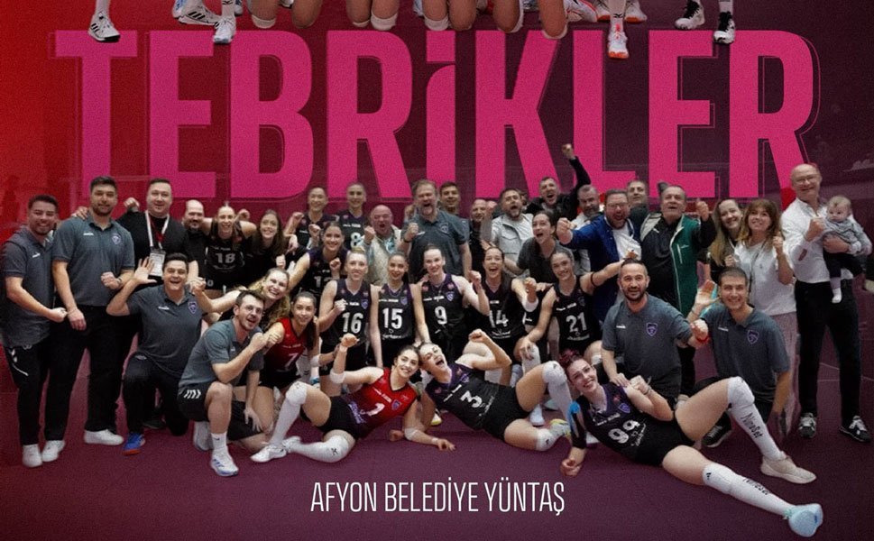 ÖZGÜR ÖZEL KUTLAMA MESAJI YAYINLADI