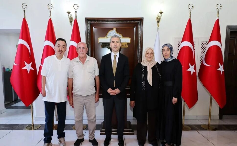 15 Temmuz Şehitlerinin Ailelerinden Vali Aktaş’a Ziyaret