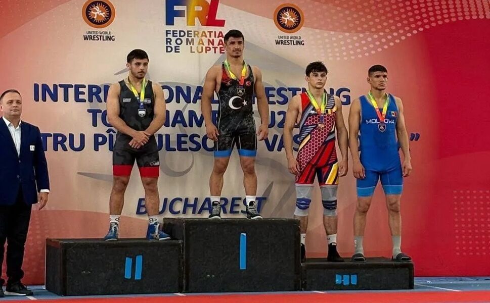 GÜREŞ'TE ULUSLARARASI 2 MADALYA