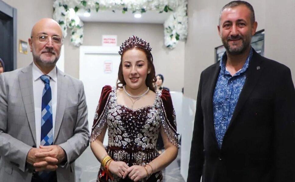 BAŞKAN ŞAHİN, ŞEHİT KIZININ DÜĞÜNÜNE KATILDI