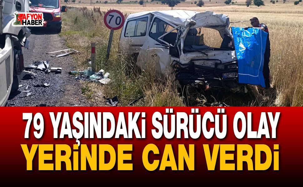 Tır ile Minibüs Çarpıştı