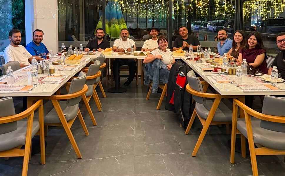 SOSYAL MEDYADA ETKİLEŞİM REZİLLİĞİ