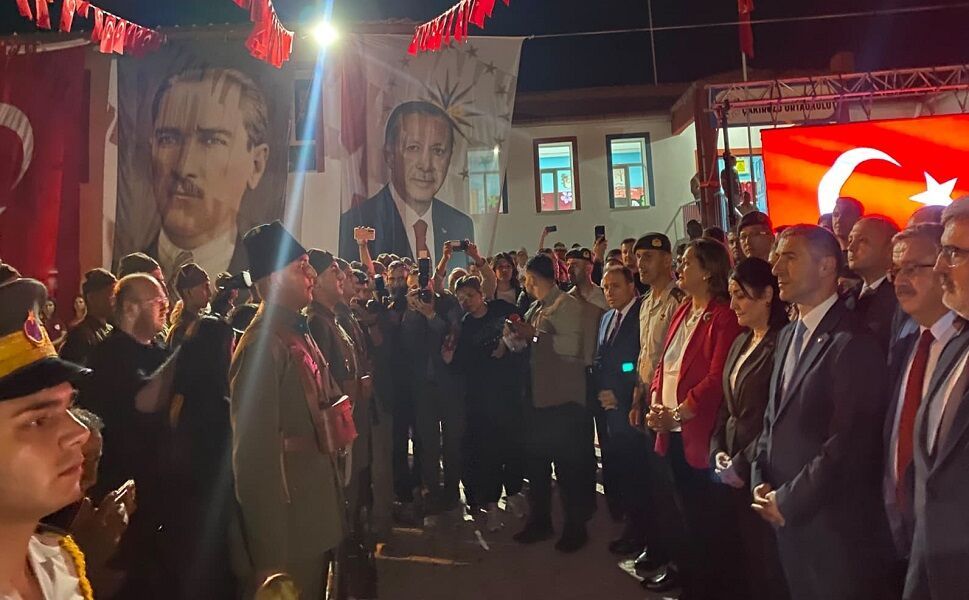 Zafer yolunda Şuhut'tan Kocatepe'ye yürüdüler