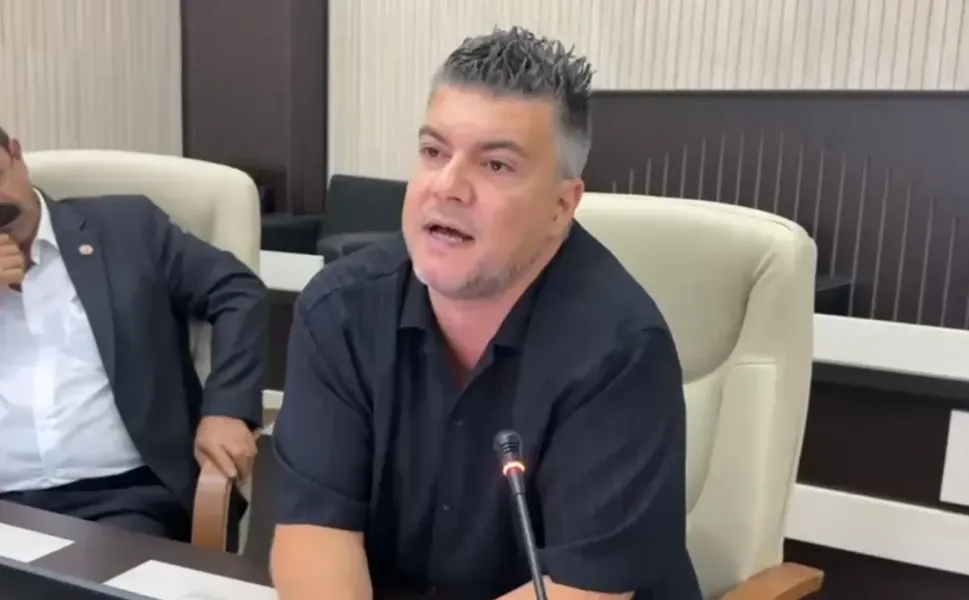 EBER GÖLÜ, SİYASET MESELESİ DEĞİLDİR